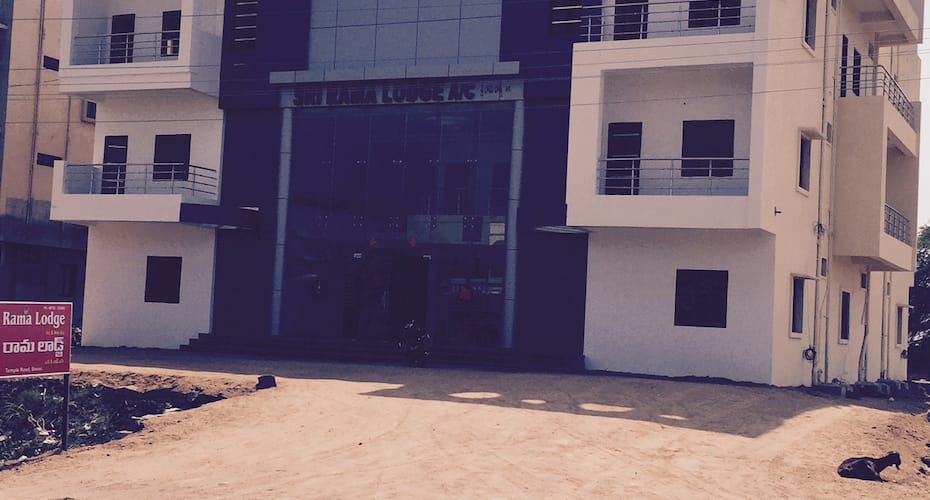 Hotel Sriram Lodge, Basara 5